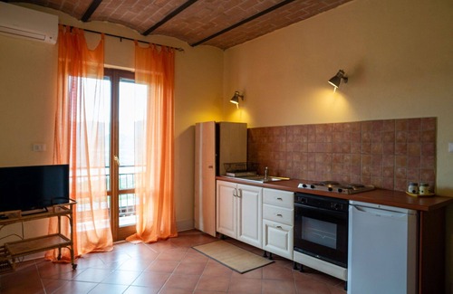 Villa Santa Maria Appartement | Joli appartement pour 4 personnes avec climatisation, WIFI, piscine, TV, balcon et animaux admis