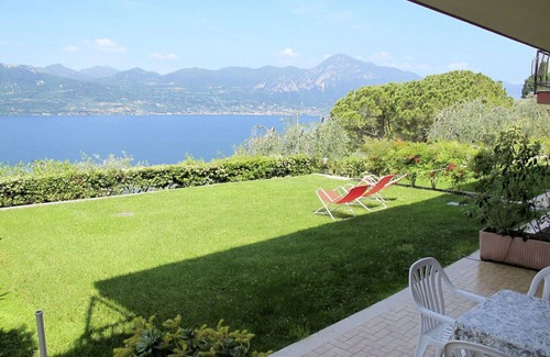 Frader Appartement | Confortable appartement pour 6 personnes avec WIFI, piscine, TV, terrasse et parking