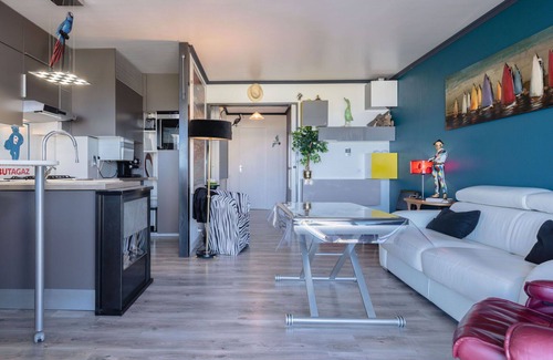 Le Home Appartement | Confortable appartement pour 4 personnes avec WIFI, TV et balcon