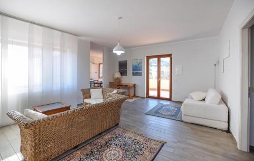 Corigliano Calabro Appartement | Lovely Apartment In Corigliano-Rossano