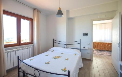 Corigliano Calabro Appartement | Lovely Apartment In Corigliano-Rossano
