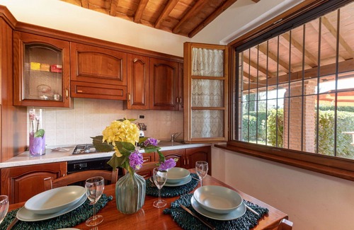 Massa Marittima Maison | Joli appartement dans une maison de vacances avec climatisation, WIFI, TV, terrasse et animaux admis