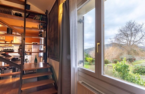 Busturia Appartement | Agréable appartement pour 4 personnes avec WIFI, TV et patio