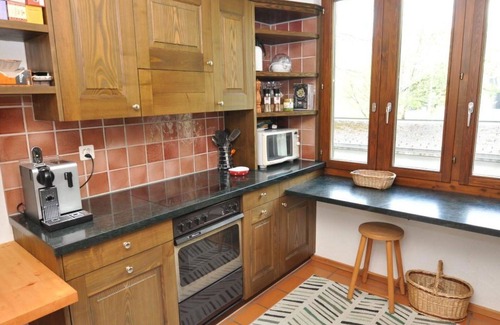 Engelberg Appartement | Agréable appartement pour 4 personnes avec WIFI, piscine, TV et balcon