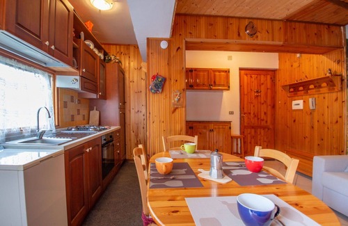 Rivisondoli Appartement | Agréable appartement pour 4 personnes avec balcon, animaux admis et parking