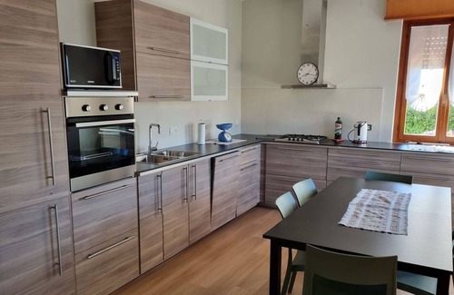 Sevegliano Appartement | Lovely apartment for 5 guests with WIFI, TV, patio and pets allowed