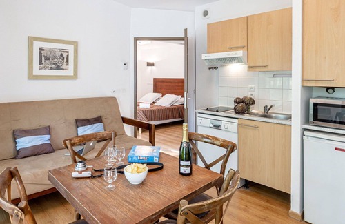 Eppe-Sauvage Appartement | Hermoso apartamento para 4 personas con internet, terraza, mascotas permitida y aparcamiento