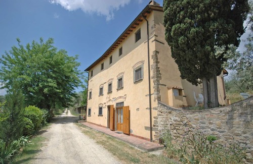 San Casciano in Val di Pesa Appartement | Bel appartement pour 4 personnes avec piscine, WIFI et TV, près de Florence