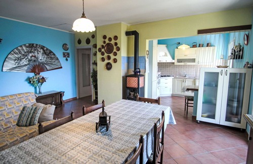 Premeno Appartement | Confortable appartement pour 4 personnes avec TV, balcon, animaux admis et parking