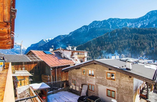 Mazzin Appartement | Agréable appartement pour 4 personnes avec WIFI, TV et balcon