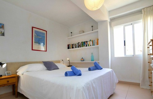 Altea Appartement | Lovely apartment for 4 people with WIFI, A/C, TV, terrace and parking