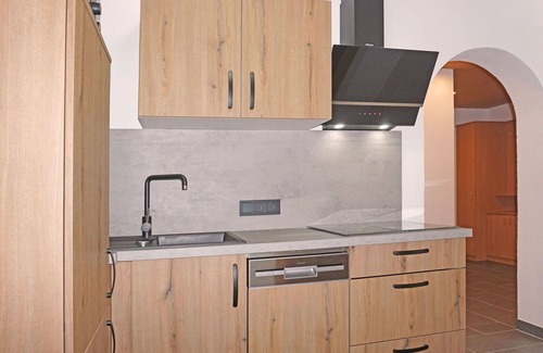 Flirsch Appartement | Bel appartement pour 6 personnes avec WIFI, TV et patio