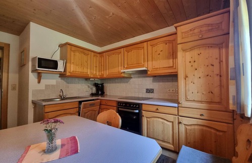 Kappl Appartement | Bel appartement pour 7 personnes avec WIFI, TV, balcon et animaux admis