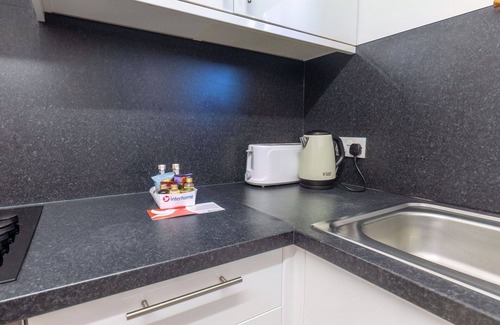 Balloch Appartement | Bel appartement pour 4 personnes avec WIFI, TV et patio