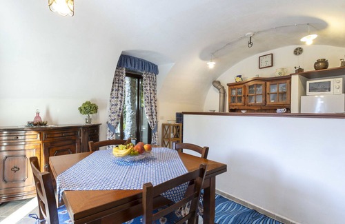 Morbegno Appartement | Agréable appartement pour 4 personnes avec WIFI, terrasse, animaux admis et parking