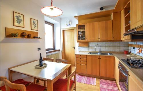 Bleggio Superiore Appartement | Lovely Apartment In Comano Terme
