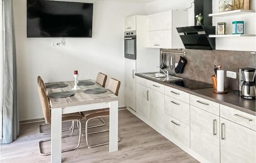Gelbensande Appartement | Lovely Apartment In Graal-Müritz