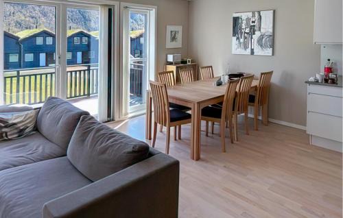 Fidjeland Appartement | Lovely Apartment In Tjørhom