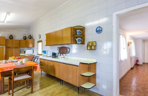 Crespina Villa | Bel appartement dans une maison de vacances avec piscine privée, WIFI, TV, terrasse, parking