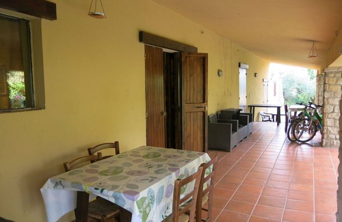 Casalbordino Maison | Confortable appartement dans une maison de vacances avec piscine, WIFI, TV et terrasse