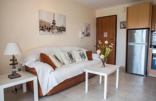 Ligia Appartement | Lovely Apartment Next to the Sea Lygia Korinthias