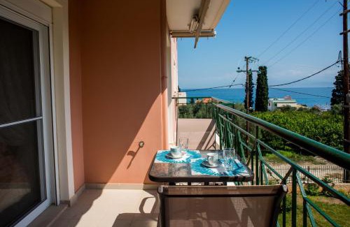 Ligia Appartement | Lovely Apartment Next to the Sea Lygia Korinthias