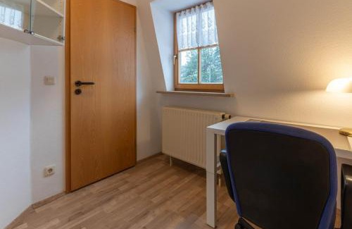 Sudstadt Appartement | Lovely Apartment Quiet, bright, generous for two, private parking