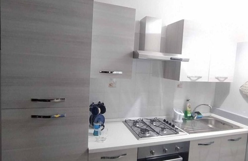 Muro Lucano Appartement | Lovely apartment with fireplace and parking