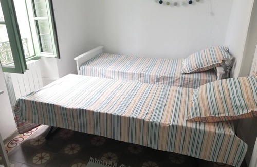 Sommieres Appartement | Joli appartement avec vue, jardin et terrasse