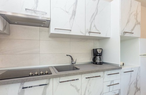 Nerezine Appartement | Lovely apartment ZOE with large terrace and own grill 300m from the beach