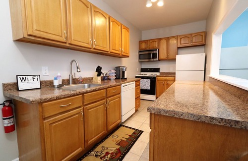 Belleville Appartement | ★Lovely Apt Close to American Dream and NYC!★