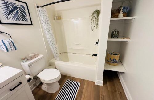 Port Dover Appartement | Lovely Beachside Oasis 2BD in Port Dover