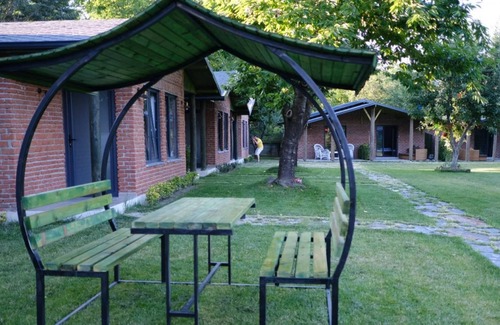 Yanik Appartement | Lovely Bungalow Surrounded by Nature in Sapanca