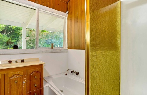 The Pocket Maison | Lovely, charming cottage close to the beach & river - Near BRUNSWICK HEADS/SGB