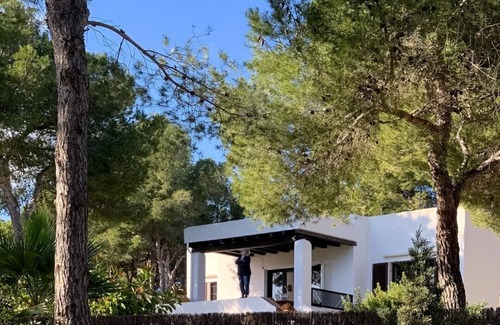 Cala Llenya Maison | Lovely comfortable 3 bed house, semi rural, 5 min walk to beach.