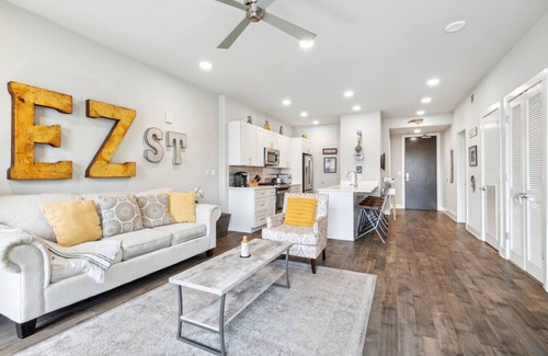 Saint Claude Copropriété | Lovely Condo in the Bywater. Great Nola Location!