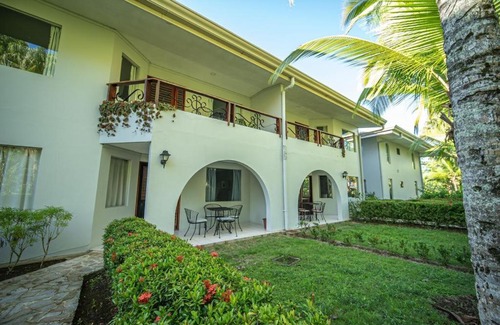Damas Appartement | Lovely Condo near monkey habitat and beach