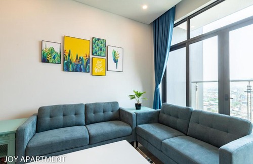 Hai Ba Trung Appartement | Lovely condo✩Central✩2 BRs✩City View✩Sun Ancora