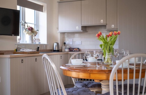 Bourton Cottage | Belle grange de vacances Cotswold à distance de marche des restaurants / magasins