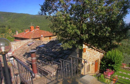 Cortona Maison | Lovely Cottage in Cortona with Pool and Stunning Views