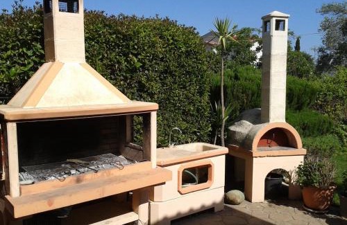 West Achaea Appartement | Lovely cottage with garden !