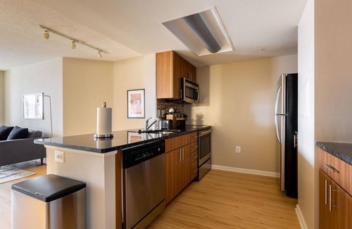 Radnor - Fort Myer Heights Appartement | Lovely Court House 1BR w/ Elevator, Gym & W/D, nr Plaza, by Blueground