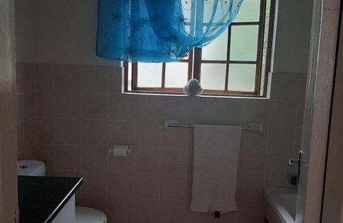 Pretoria Appartement | Lovely & Cozy Studio Unit with Carport!