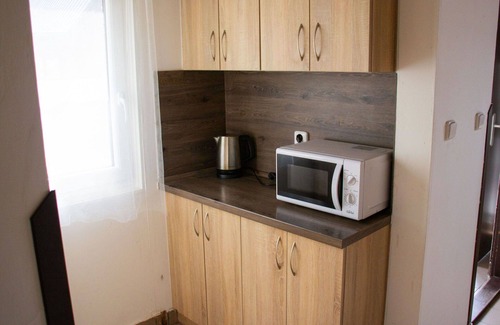 Hradec Kralove Maison | Joli appartement dans une maison de vacances pour 12 personnes avec WIFI, TV, patio et animaux admis