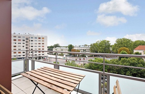 Le Bois Porte de Nogent Appartement | Joli Duplex -4BD/8P- Nogent-sur-Marne