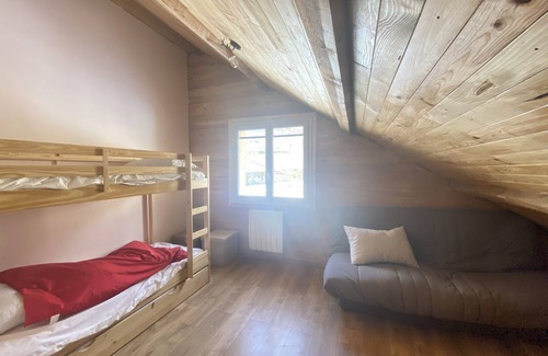 Saint-Disdier Maison | Lovely duplex with cinema room