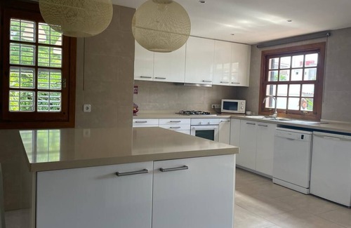Sant Jordi de Ses Salines Villa | Villa avec piscine privée, barbecue, climatisation, WiFi gratuit à Playa d 'en Bossa