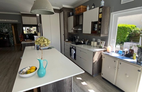 Hartbeespoort Maison | Lovely family home in Pecanwood Golf Estate