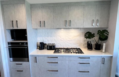 Aotea Maison | Lovely Family Home in Aotea with Grear Views - No Parties or Smoking