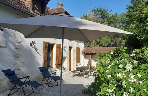 Pellevoisin Maison | Ravissante longère- 3 chb- wifi- jardin- cheminée
